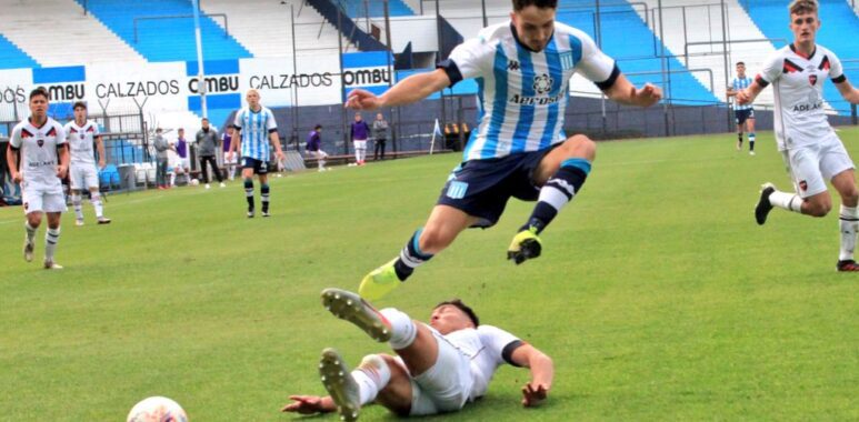 Racing no puede ganar