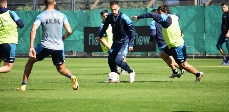 El once que piensa Claudio Úbeda para recibir a Talleres