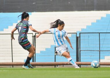 Racing goleó y sumó su tercer victoria consecutiva