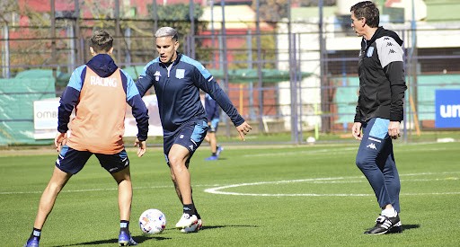 Úbeda mete mano en Racing para visitar a San Lorenzo