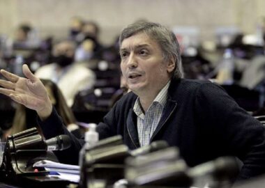 Máximo Kirchner respaldó a Víctor Blanco