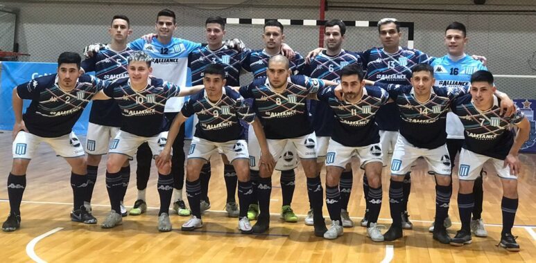 Racing va por el campeonato