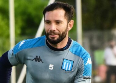 ¿Mena puede no jugar más en Racing?