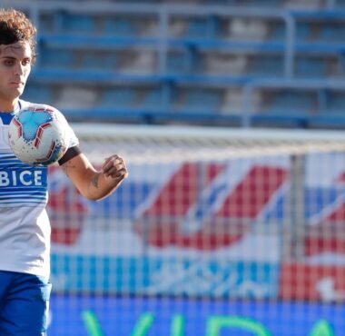 Racing hace oficial el interés por Ignacio Saavedra