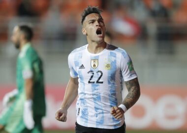 Pidan e instalen, que Lautaro responde con goles