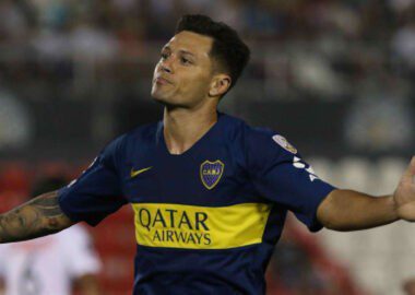 Racing no se baja del mercado de pases