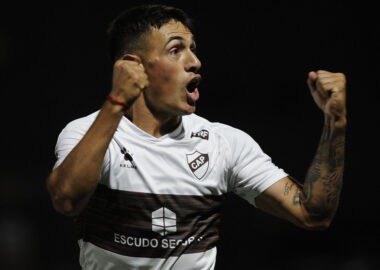 ¿Racing está en búsqueda de un 5 y un 9?