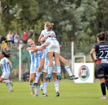 Racing se levantó en Moreno