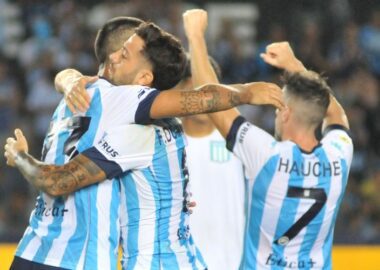 Racing derrotó a Talleres en Avellaneda