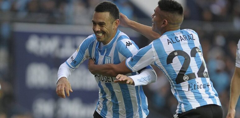 Nery Domínguez el destacado de Racing ante Banfield