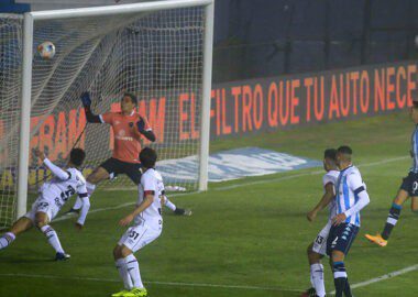 Racing - Newell´s: Probables formaciones, árbitro y TV