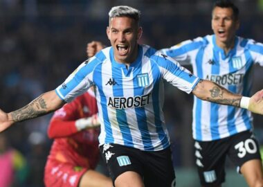 Racing recibe a Melgar con la obligación de ganar