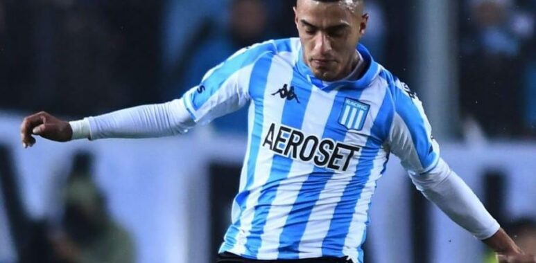 La figura de Racing estuvo en el medio