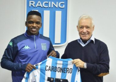 Racing presentó oficialmente a Johan Carbonero