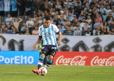 Nery Domínguez se va de Racing