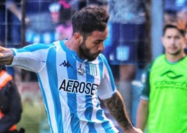 ¿Mena se va de Racing a U. Católica de Chile?