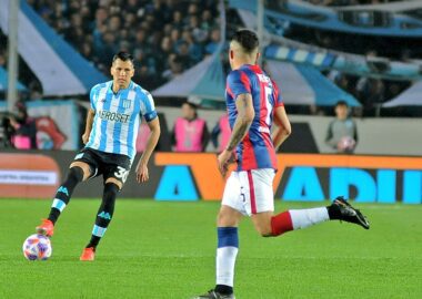 UNO X UNO: RACING REGALÓ EL CAMPEONATO