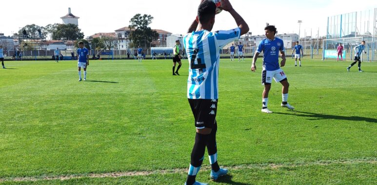 Racing no logra salir de la mala racha