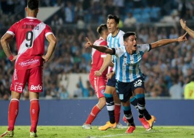 Racing está obligado a ganar y recibe a Argentinos