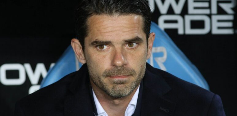 ¿FERNANDO GAGO PUEDE IRSE DE RACING?