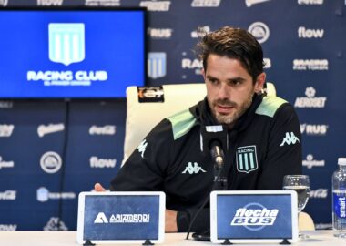 Gago: "El que decide patear un penal es el jugador"