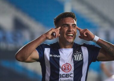 Enzo Díaz, el apuntado para reemplazar a Mena