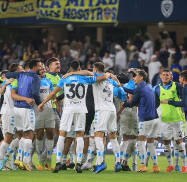 2 veces en tres meses, Racing campeón en Abu Dabi