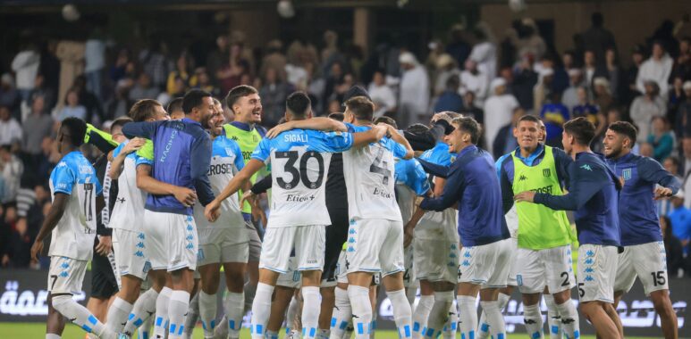 2 veces en tres meses, Racing campeón en Abu Dabi