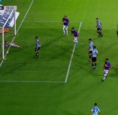 Un VAR que validó un gol que no vio