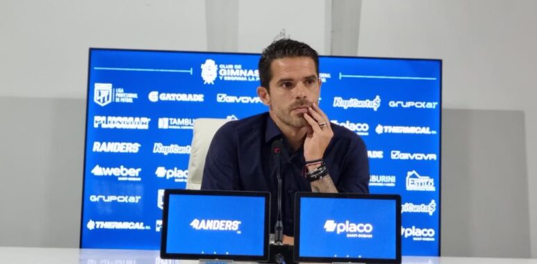 Fernando Gago: "Están todos a la altura para jugar en Racing"