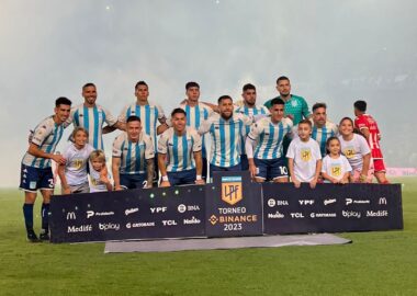 UNO X UNO: Racing ganó y sigue peleando