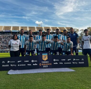 Uno x Uno: Racing regaló el partido en La Plata