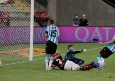 ¿Cómo le fue a Racing jugando en Brasil?