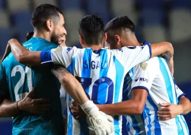 Racing quiere asegurar el primer puesto de su grupo