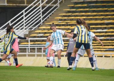 Racing ganó en Rosario