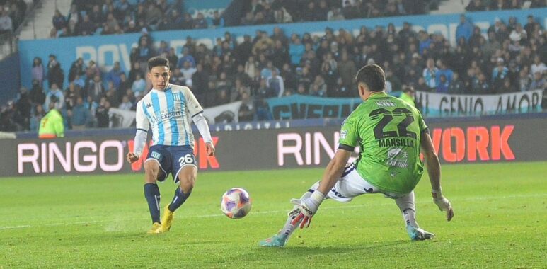 Racing le ganó a Central Córdoba en Avellaneda