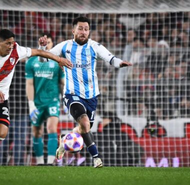 Racing cerró el torneo con una derrota