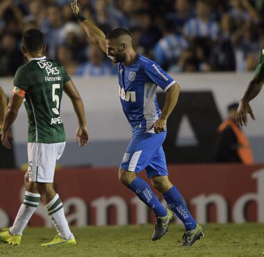 Antecendetes jugando en Colombia