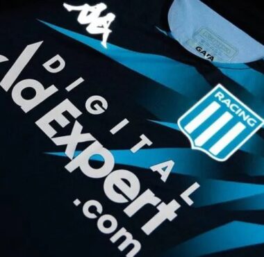 La nueva camiseta alternativa de Racing