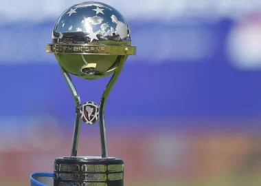 Racing en Sudamericana: Rivales, días y horarios