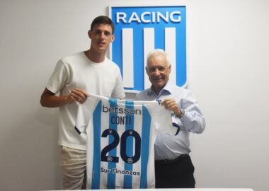 Conti puso la firma en Racing