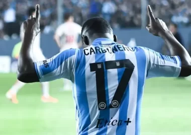 Johan Carbonero es baja en Racing por lesión