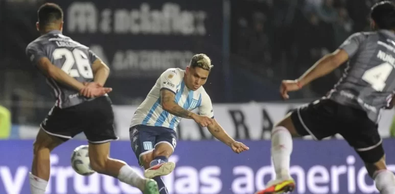 Racing -Estudiantes (LP): Formaciones, hora, árbitro y TV