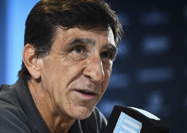 Costas: "Racing necesita lograr algo internacional"