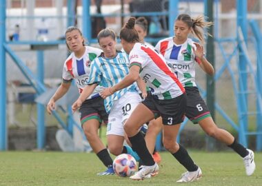 Dura derrota de Racing en el Tita