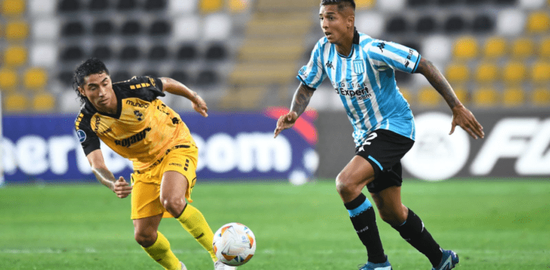 Almendra, la figura de Racing vs Coquimbo