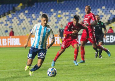 ¿Cómo le fue Racing jugando en Chile?