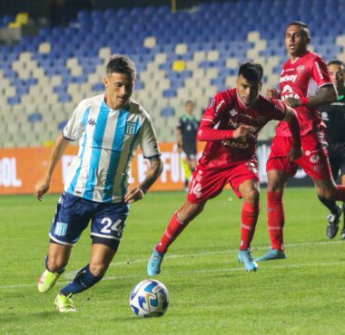 ¿Cómo le fue Racing jugando en Chile?