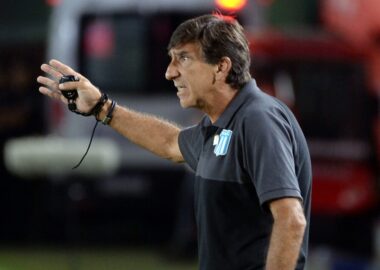 Costas afirmó que lo importante es que Racing gane