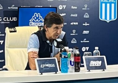 Costas aseguró que Racing no hizo un buen partido